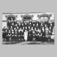 094-0025 Schirrau am 10. April 1939. Pruefungssonntag vor der Konfirmation des Jahrganges 1925 mit Pfarrer Bansi.jpg